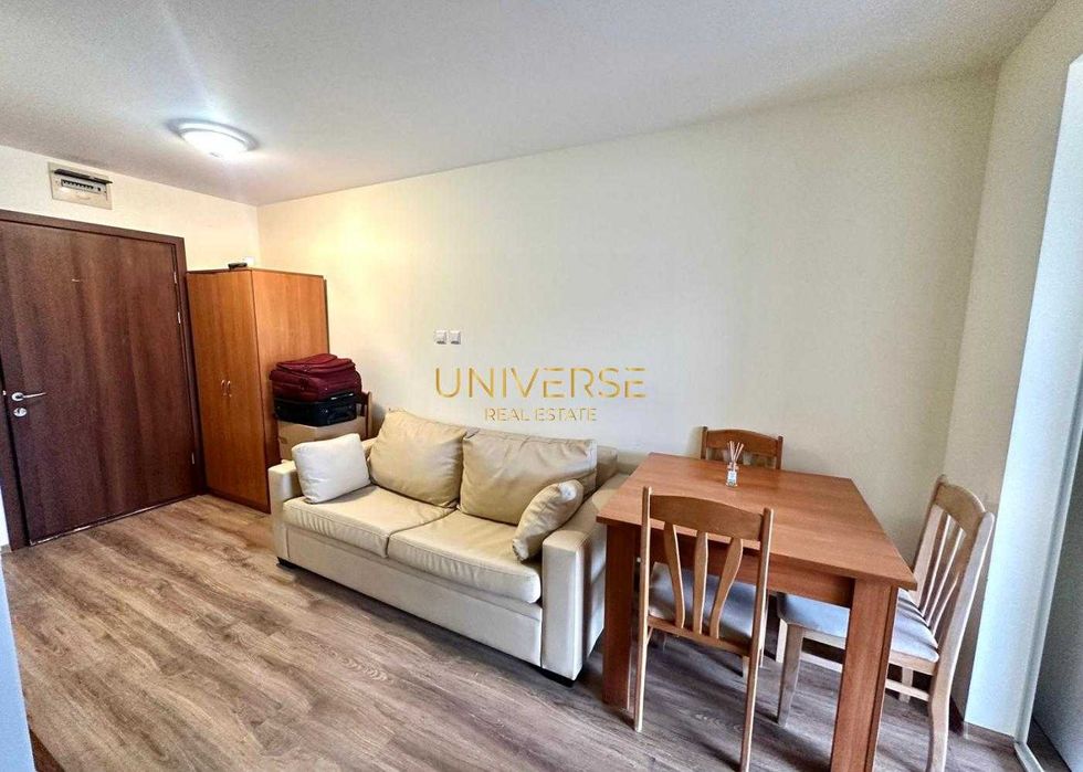 Продава се Едностаен апартамент в Несебър - 56 кв.м за 1340 €/кв.м - Снимка #1