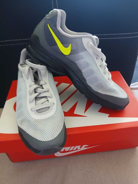 Маратонки    Nike Air Max