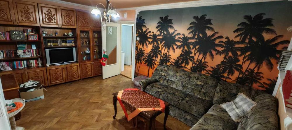 Apartament cu 3 camere Zona Malu Rosu