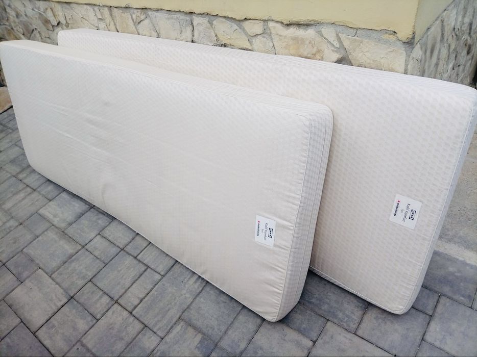 2 Saltele pat - IKEA - Stare foarte buna