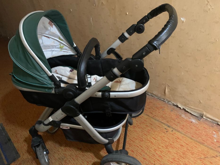 3 в1 Използвана бебешка количка за момче
