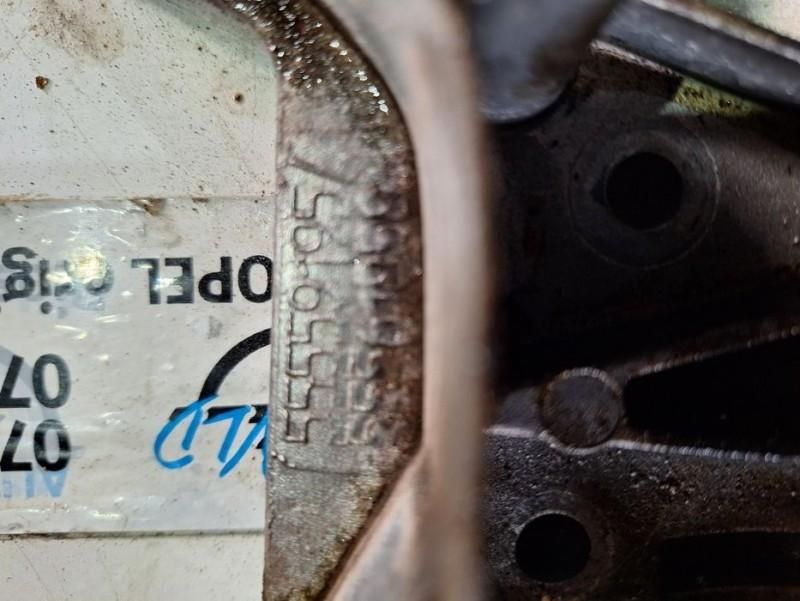 Pompa ulei Opel Astra H facelift 1.6i Z16XEP