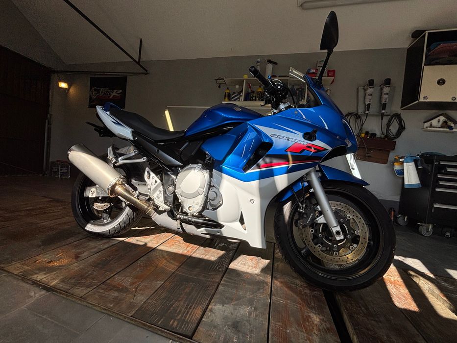 Motocicletă Suzuki GSX 650 F