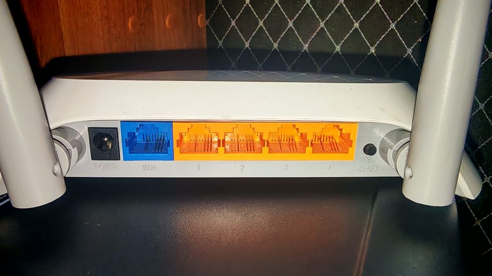 Продам Wi-Fi роутер