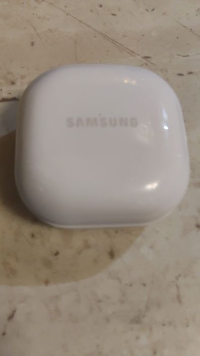 Căști Jbl și Samsung ..noi