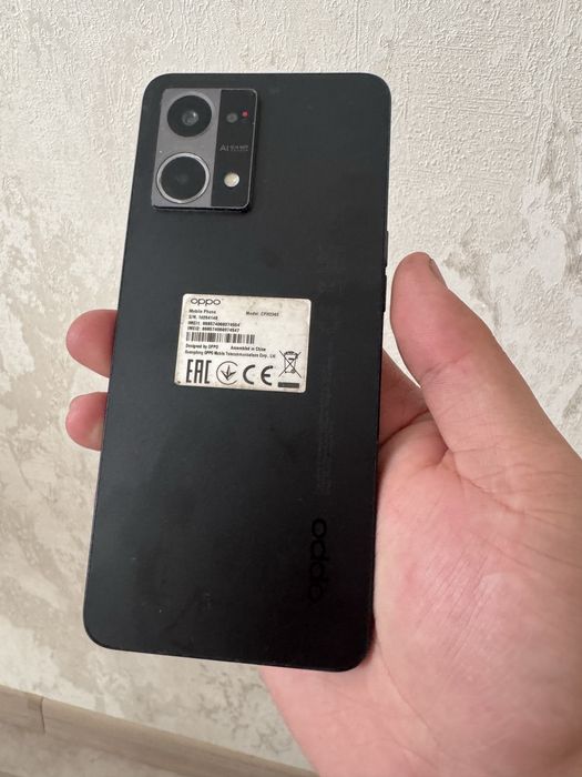 Продам Oppo Reno7