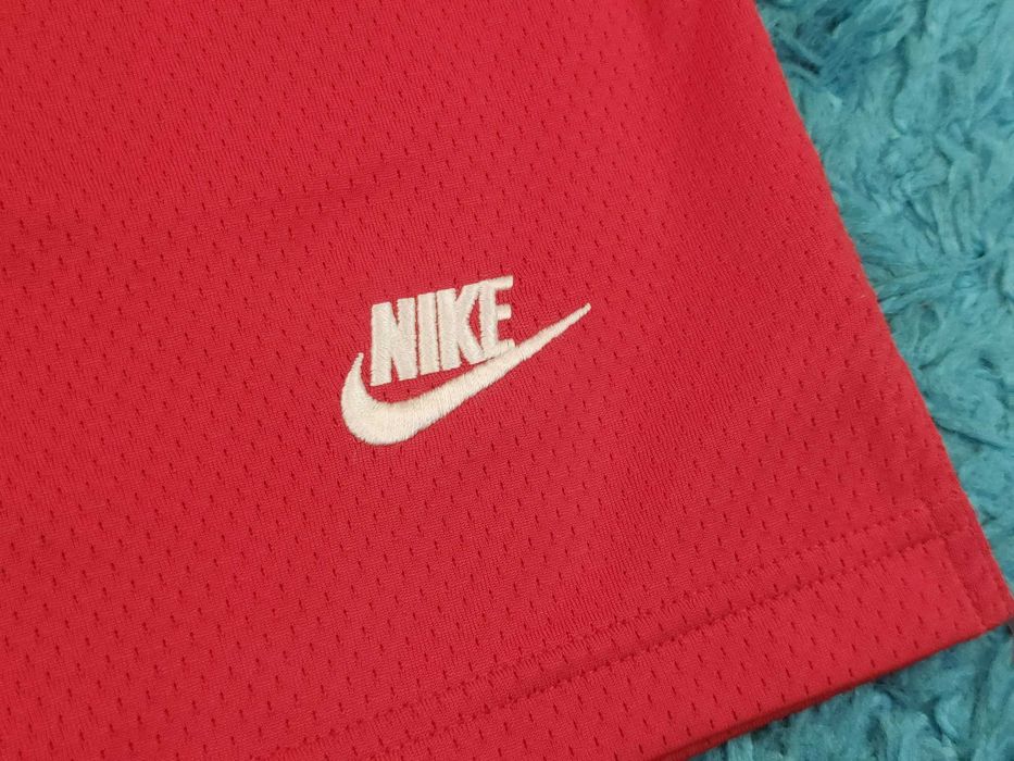 Pantaloni scurti Nike Red Edition