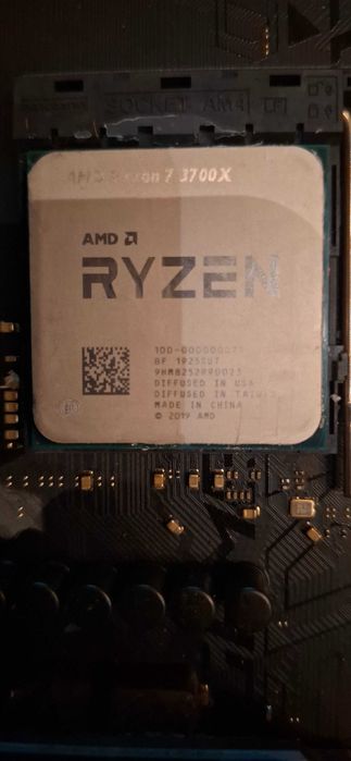Processor Ryzen7 3700x