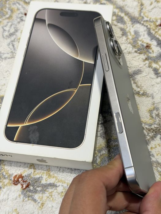 iPhone 16 Pro Max Natural 256gb