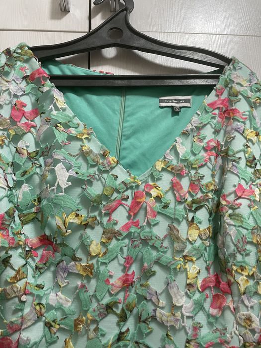 Женское платье