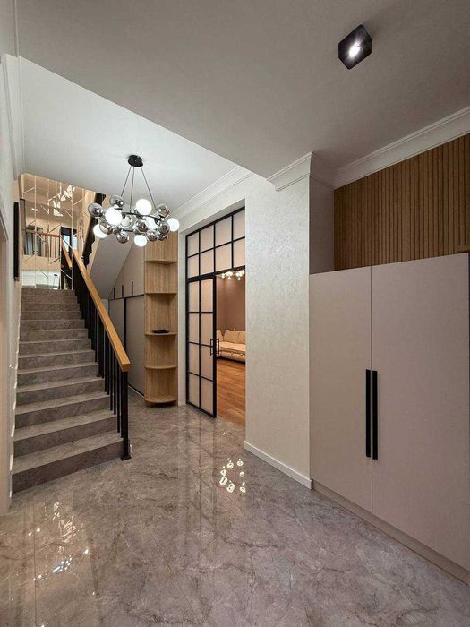 ПРОДАЕТСЯ ДОМ Ор.р:  Ханабад 170м2