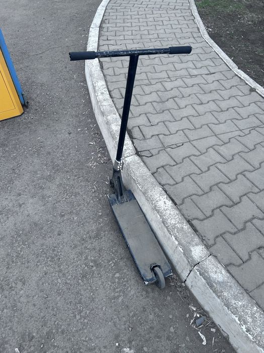 Трюковой самокат