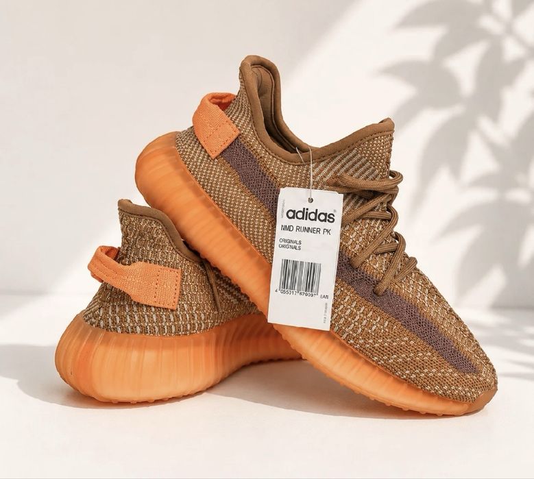 Adidasi yeezy cea mai buna calitte