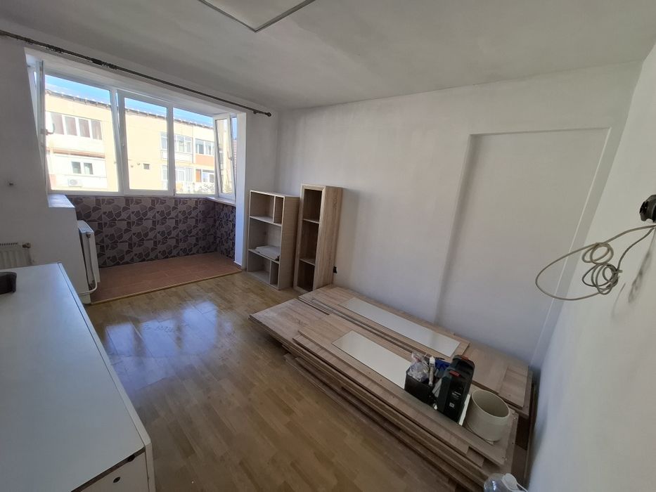 Vand apartament 2 camere