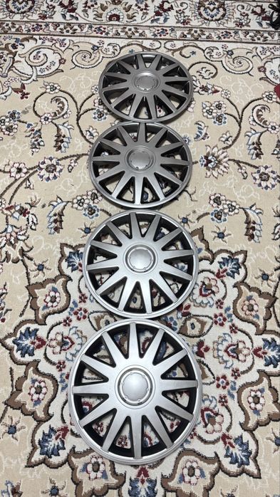 Колпаки для шины