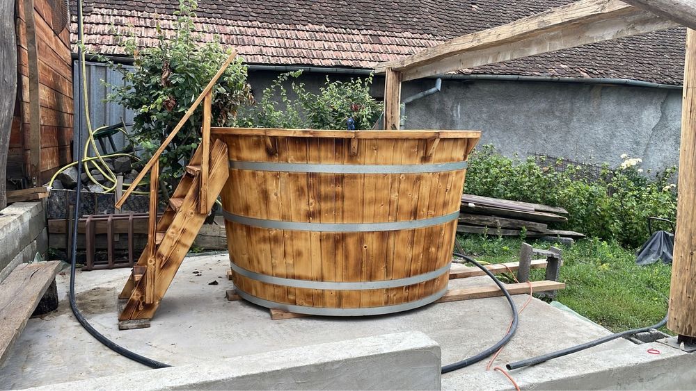 Ciubar lemn 4-12 persoane