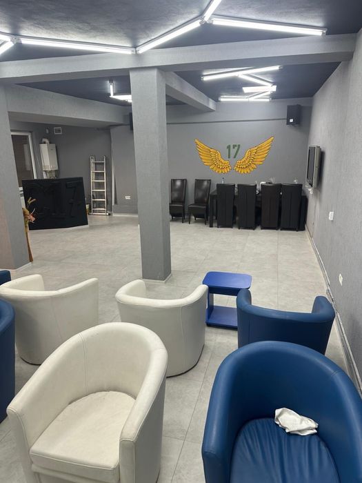 De inchiriat spatiu comercial