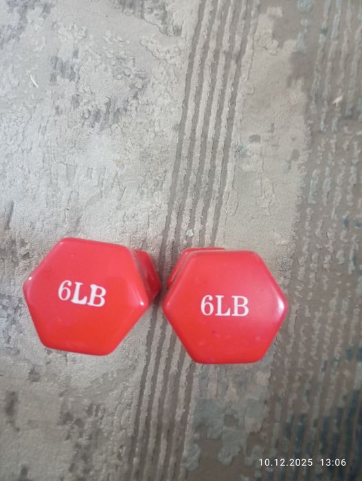 Гантели 3 кг срочно