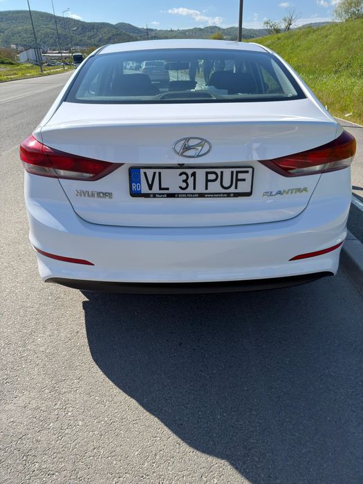 Hyundai Elantra 2018