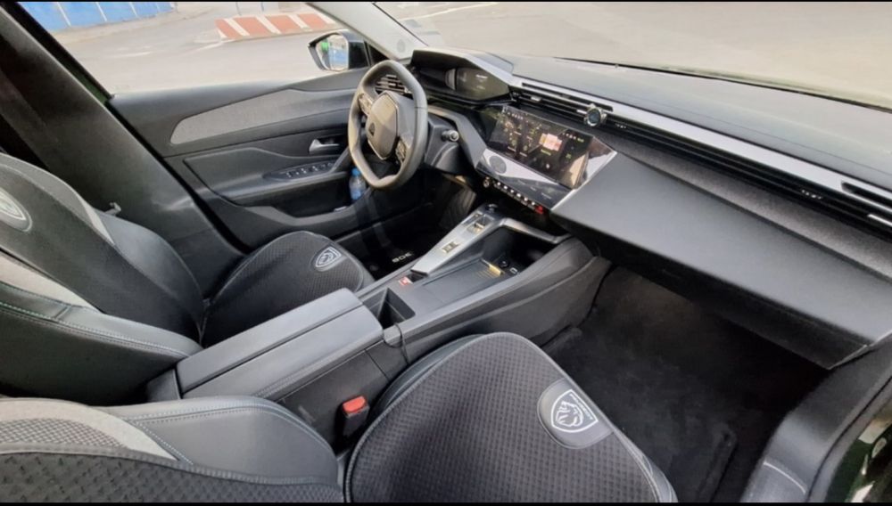 Продавам Peugeot 308 ALLURE PACK 1,5 BlueHDi 130 EAT8 EURO 6.