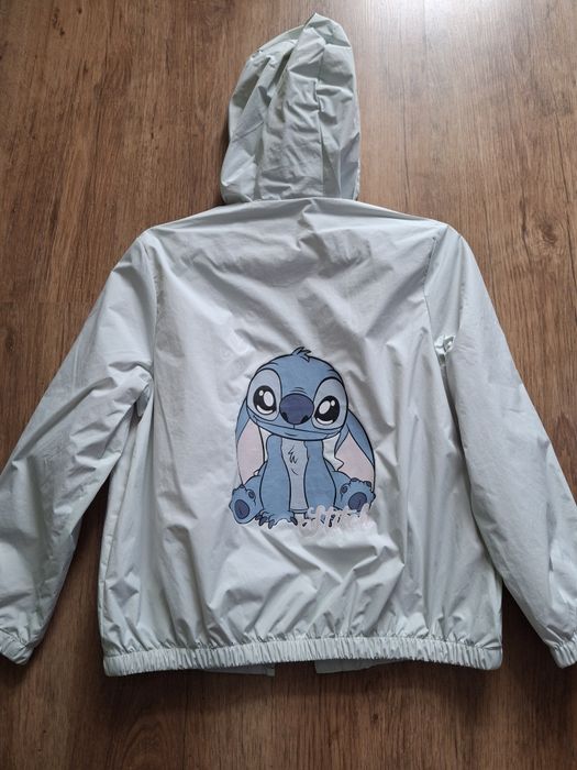 Продавам якета за момиче размер 134