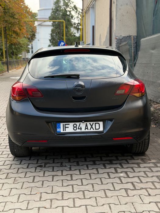 OPEL Astra 2011 — imagine 3