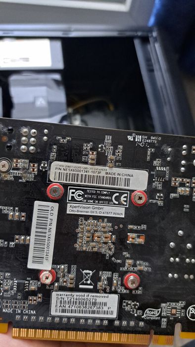 Компютър(без hdd/ssd) + части за компютър