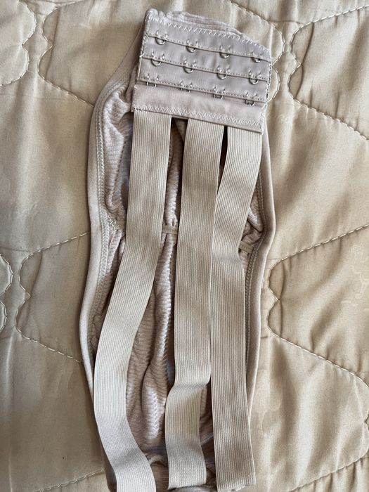 Топ без бретелек