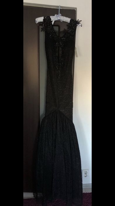 Rochie sirena dantela paiete