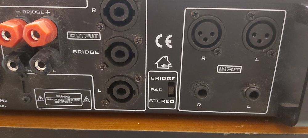 Vând amplificator de putere Phonetic ppa2000