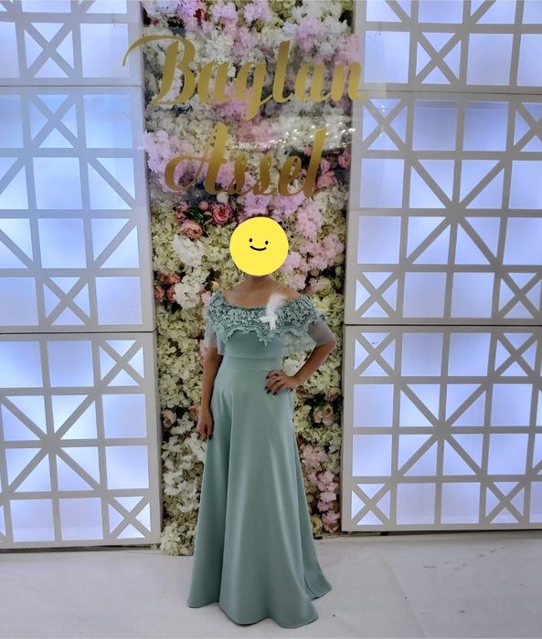 Продам вечерние платья