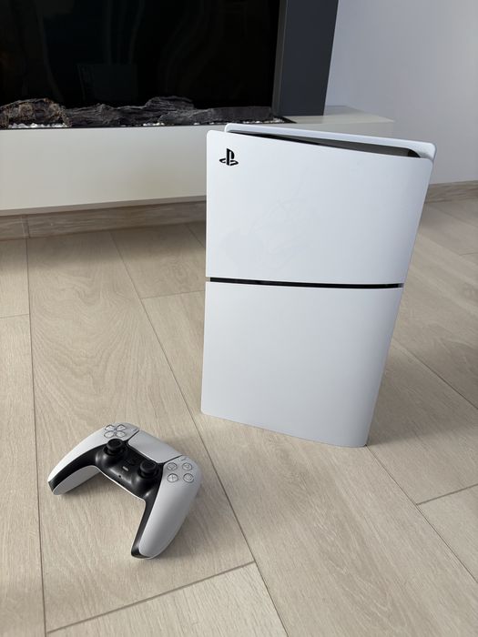 PlayStation 5, Slim, Digital