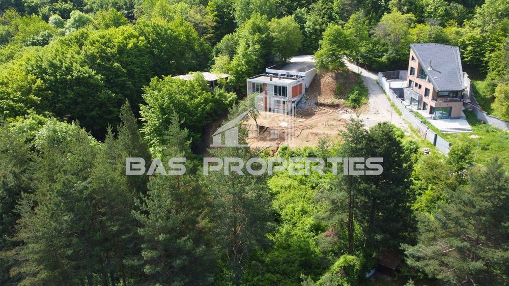 Парцел в София-Бояна площ 3100