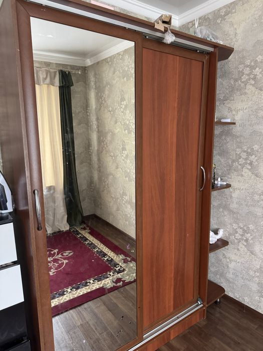 Шифонер есть два вида