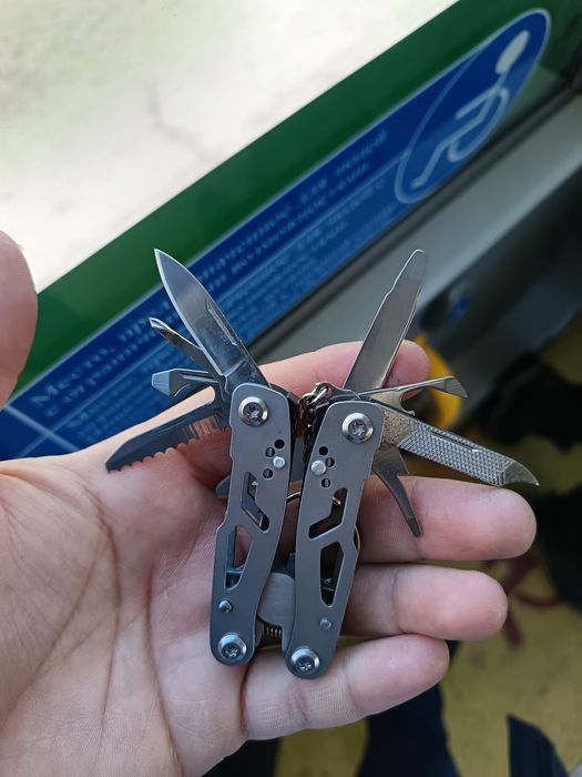 Мультитул новый     .