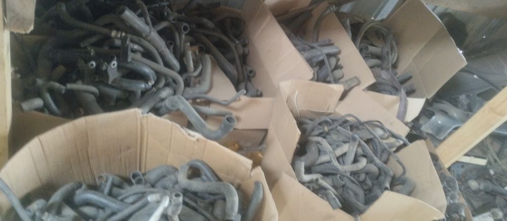 продам патрубки бу оригинал