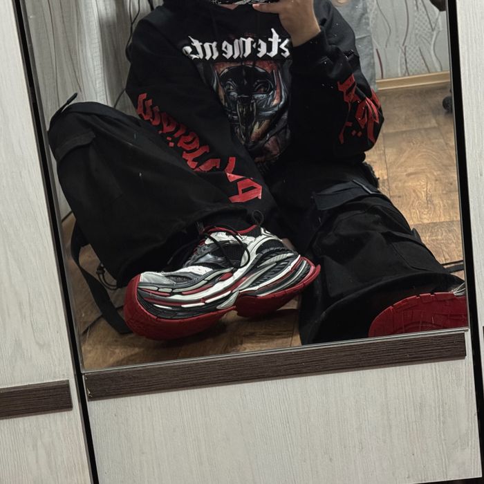 продам Balenciaga Platform Sneakers (16XL)