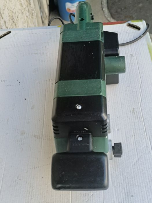 Bosch Лентова шлайф PBS 75 A