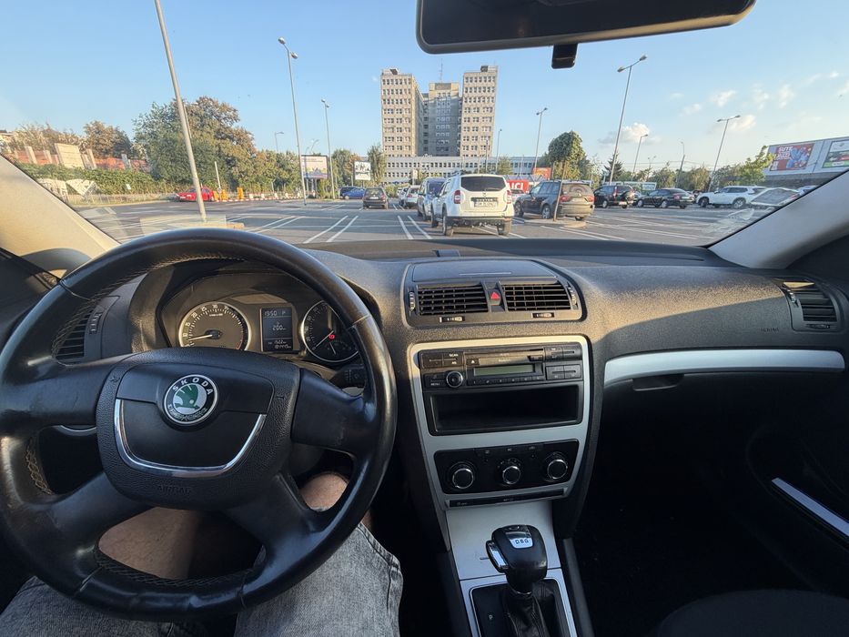 Skoda Octavia - 2010 - automata