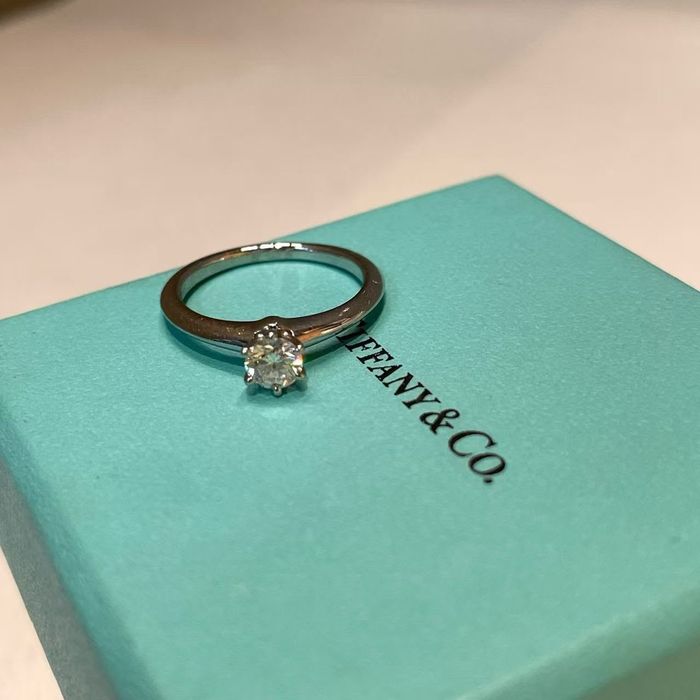 Tiffany кольцо 0.35 к