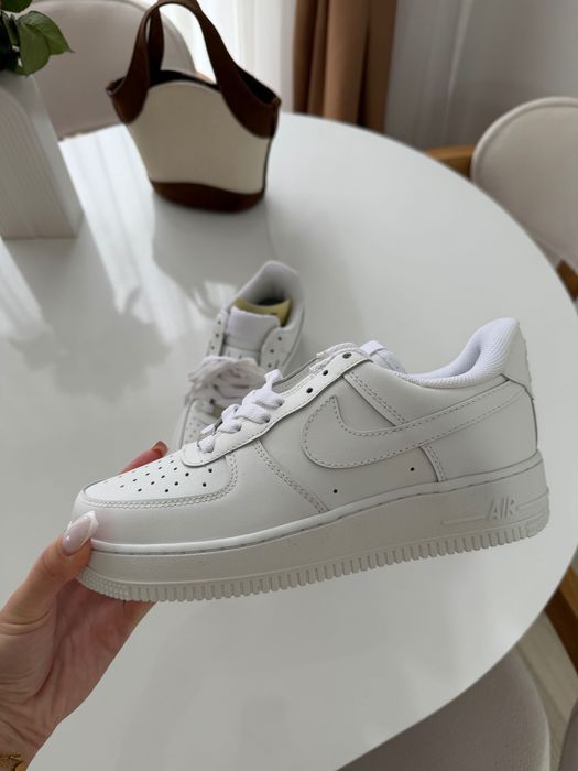 Дамски маратонки Nike AF1