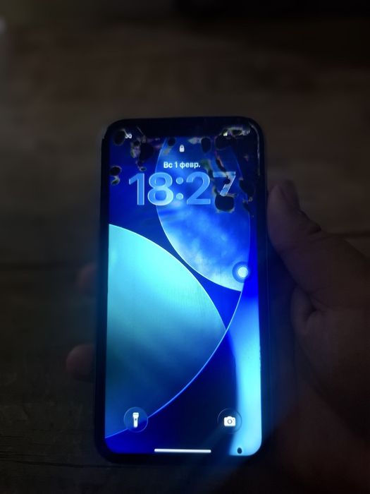 iPhone 11 srochno sotiladi pul zaril