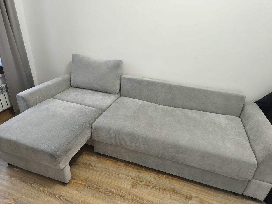 Продам недорого диван