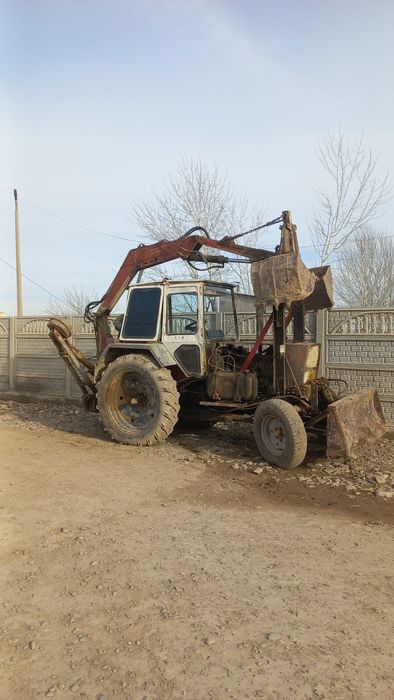 YUMZ D 65 pogruzchik