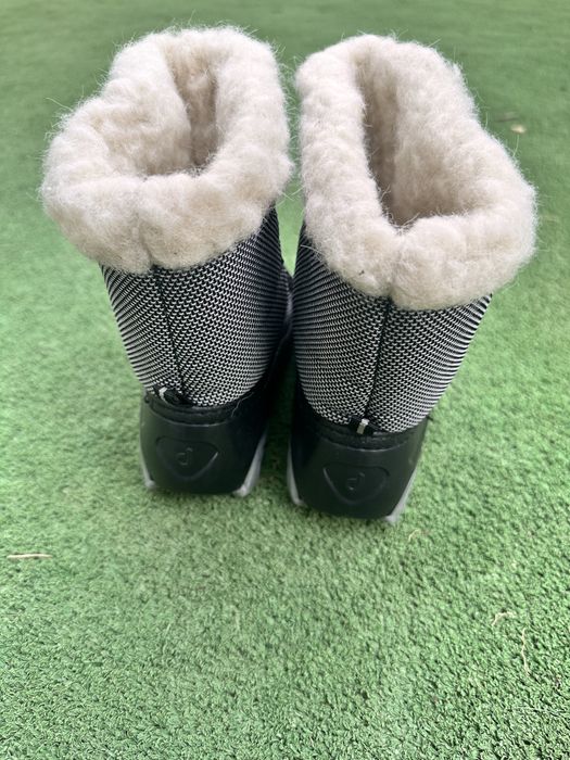 Ботуши с естествена вълна