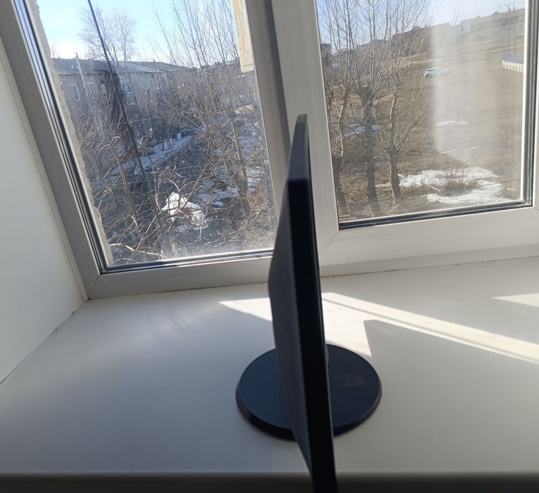 Монитор филипс продам