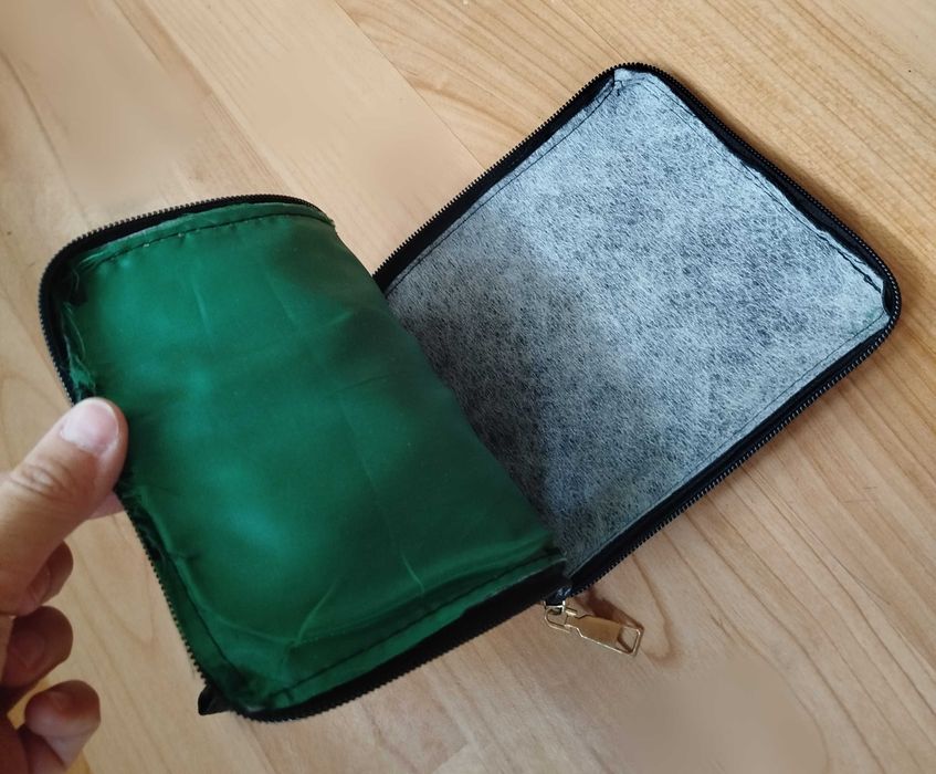 Барсетка черная, кожзам