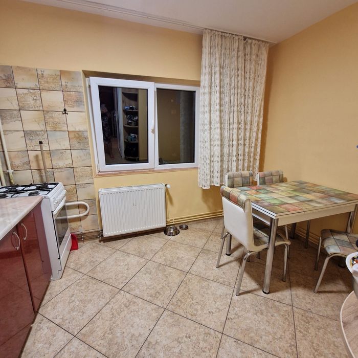 Direct Proprietar – Fără Comision – Garsonieră Superbă, Totul Nou – Primul Chiriaș!