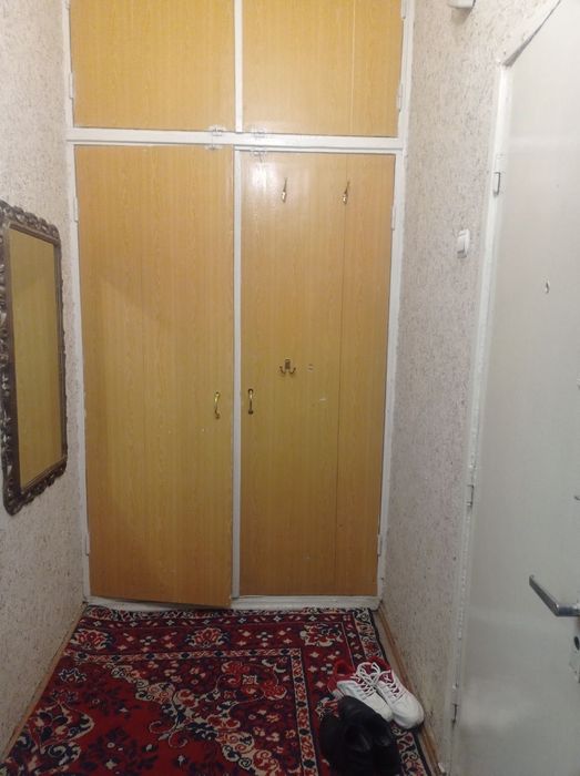 Продам 2 ком Юнусабад 9 квартал
