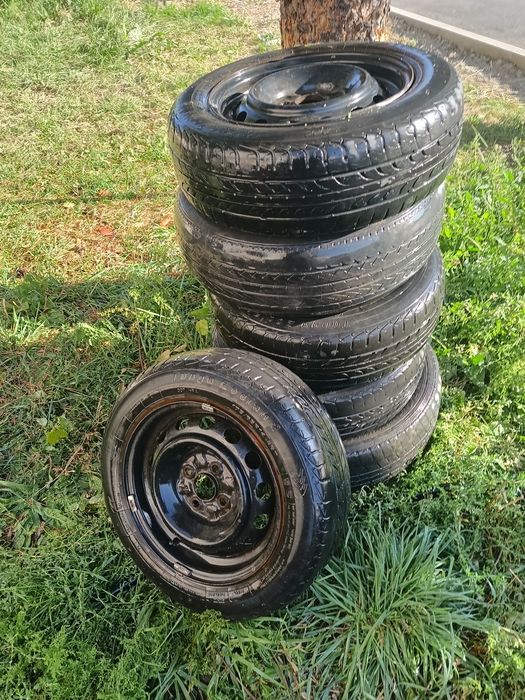 Продам 4 комплек R14 +2  еще 2 комплект R15